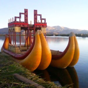 Tour Isla Los Uros y Taquile Full Day