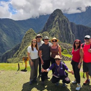 Paquete turístico a Cusco y Machu Picchu 5 días y 4 noches con visitas guiadas, Valle Sagrado, ciudad de Cusco y tour completo a Machu Picchu